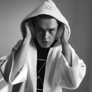 Meet your Posher, Jake